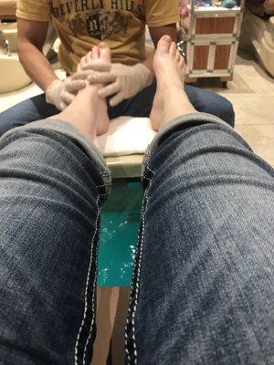 Didn't skimp of the foot massage, and I went for the basic pedi.