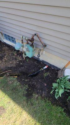 Tie-in for a pool heater gas line