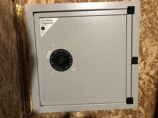 Safes serviced and repaired