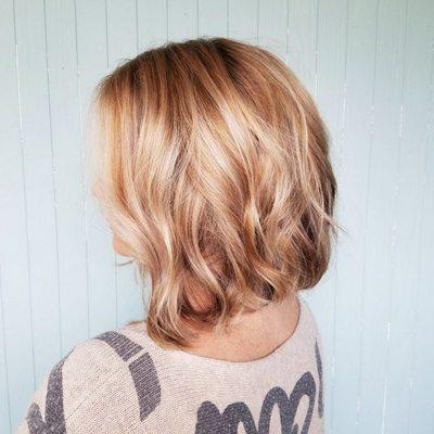 Balayage dimensional bob