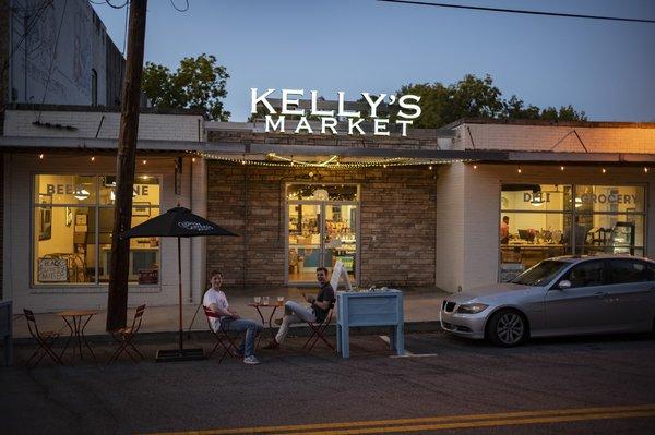 Expanded outdoor seating during weekend events