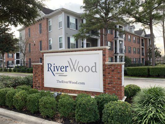 Riverwood Apartments in Conroe, TX. Offering one, two and three-bedroom apartments for rent. https://apartmentsconroe.com