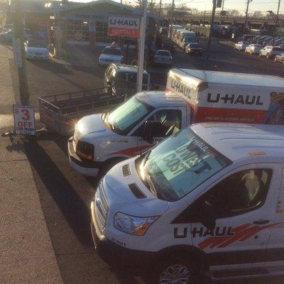 U-Haul Neighborhood Dealer