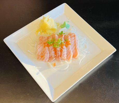 Salmon tataki