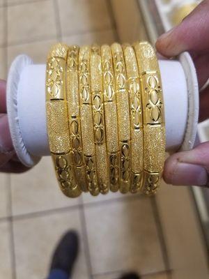 22karat gold bangle DM for price...