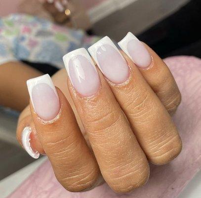 Long-lasting, stunning nails. Quality craftsmanship meets beautiful designs. Call to book your transformation now! 267-307-7034 #classynails