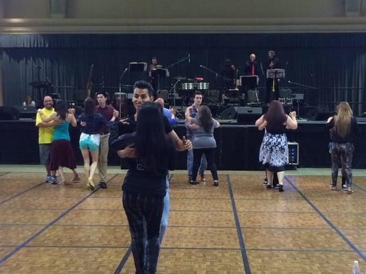 Andrew teaching Salsa at Sacramento State!