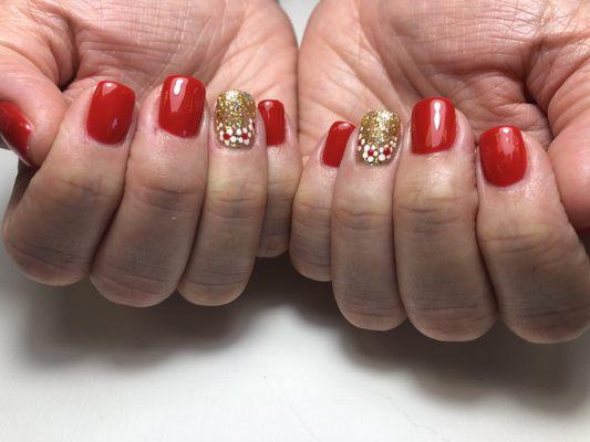 Happy Chinese New Year! Gel-Manicure w/Design