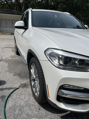 Is there a color brighter that a freshly waxed white?