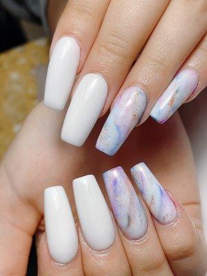 Marble nails design