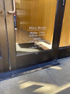 Mall hours 5.8.21