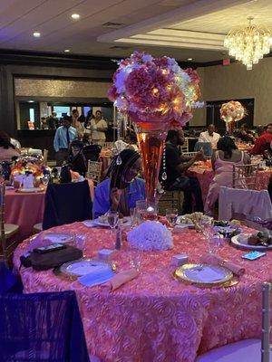 Custom centerpieces