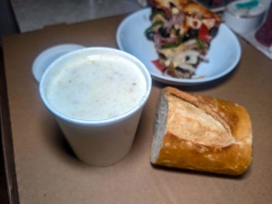 clam chowder $9.50 w/bread