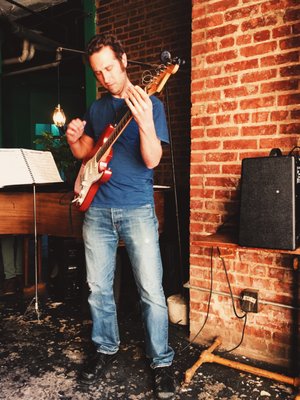 Guitarist Scott Kacenga playing Jazz at a venue in Brooklyn, NYC