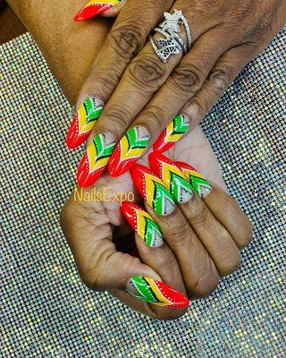 Color full pretty nails