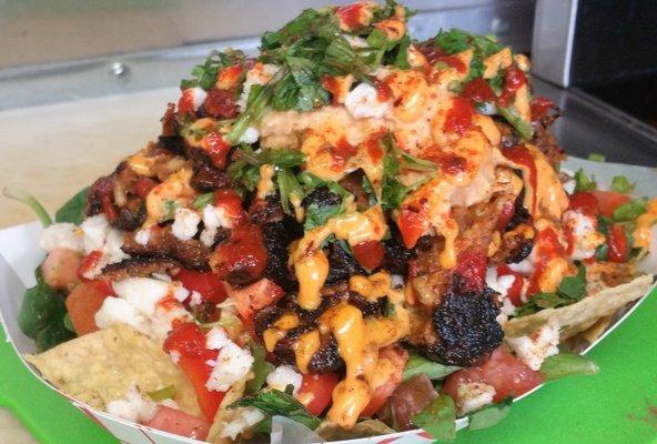 BLACK BEAN BURGER NACHOS