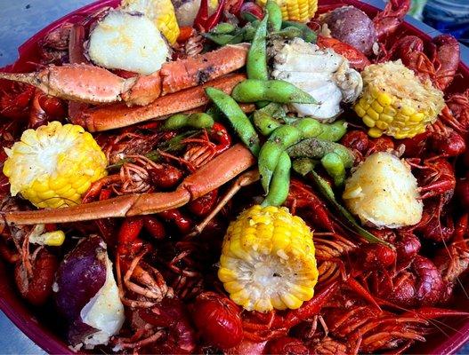 Crawfish, potatoes, corn, edamame, crab legs