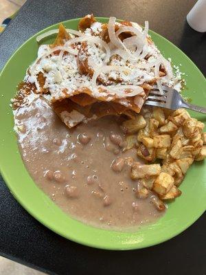 Chilaquiles en Salsa Roja