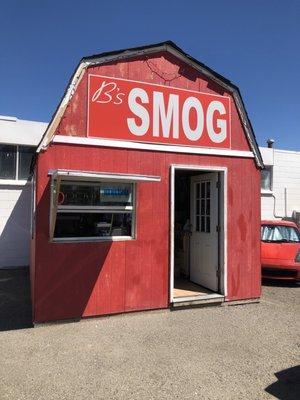 Front of the smog station.