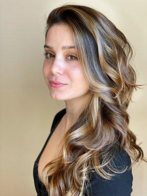 Layered haircut & soft hand painted balayage