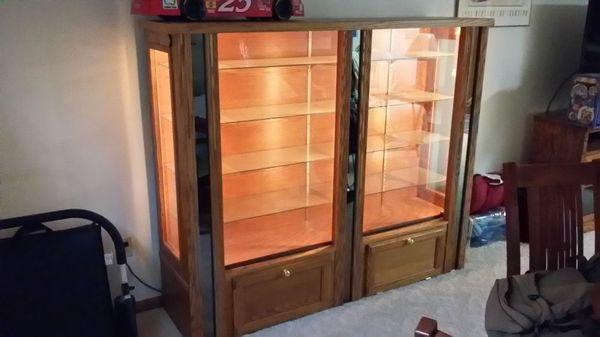 Lighted model cabinet.