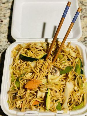 Mixed Vegetable Lo Mein