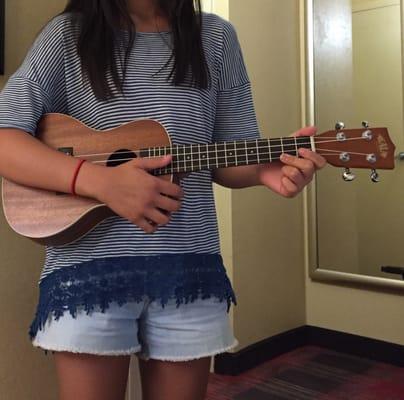 Soprano concert ukulele