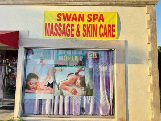 Swan spa