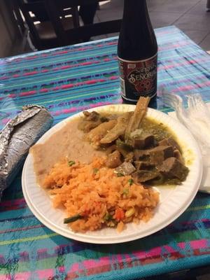 Lengua en salsa verde, chicharrón en salsa verde, rice and beans.