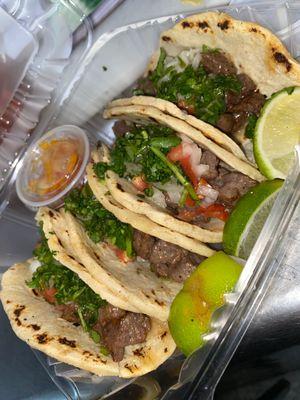 Tacos suaves de asada