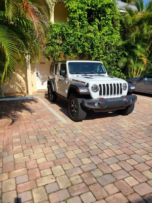 Nice Jeep! A fun option for a rental car.