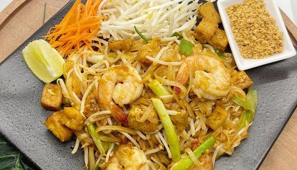 Shrimp Pad Thai.