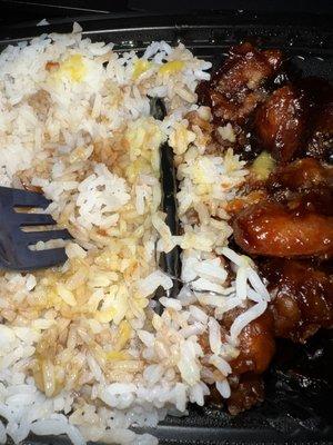 Plastic bread tie found in my food with white rice and A8. General Tso's Chicken