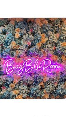 Bay Blu Room Flower wall