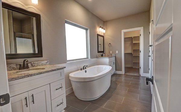 Bathrooms designed to relax in luxury.