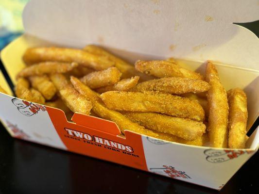 Need to try these fries from Two Hands !! They are the best Korean Fries!