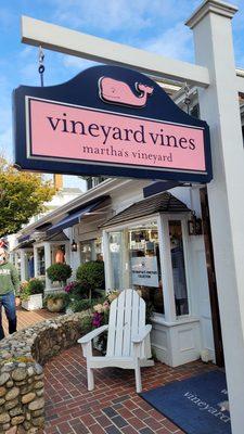 Vineyard Vines