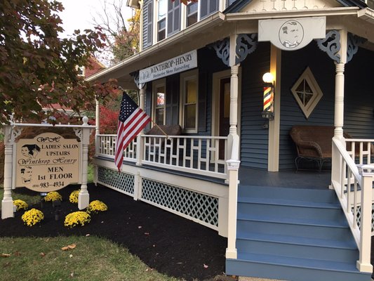 Winthrop Henry Barbershop & Salon