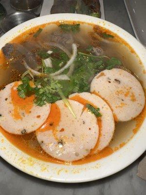 S4. Bun Bo Hue