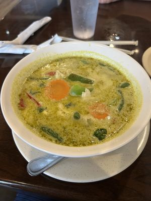 Green chicken curry