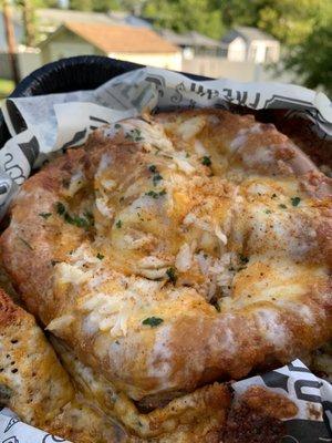 Crab pretzel