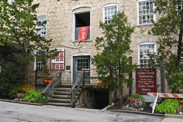 Cedarburg Emporium