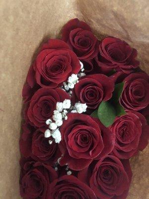 Dozen roses