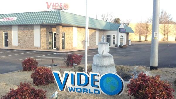 VIDEO WORLD & TANNING