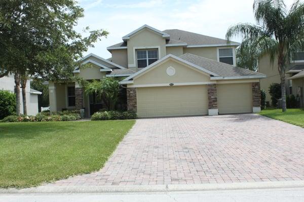 933 Classic View Dr, Auburndale, FL 33823