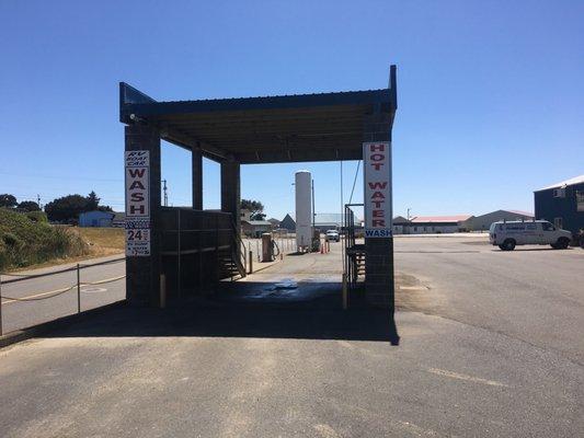 Gold Beach Plumbing and Car Wash