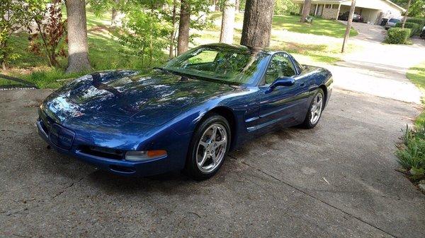 Here is a gorgeous C5 Corvette that received our Innovative Detail!