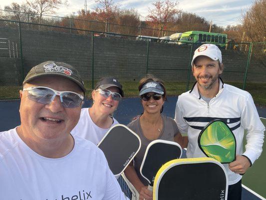 Great pickleball courts and nice people