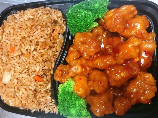 General Tso's Chicken Combo