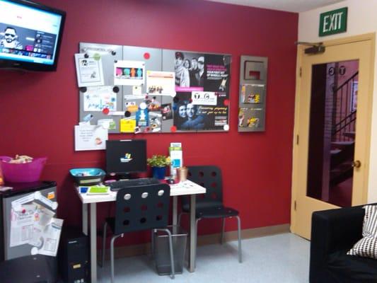 This is the Teen Clinic waiting area. There's a computer for you to use to check email, facebook, etc.